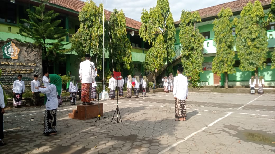 Gedung MTs Nurul Huda Medini